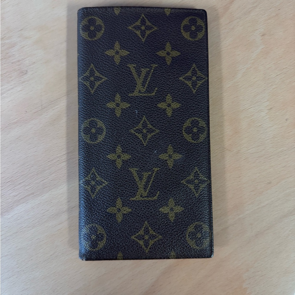 Authentic Louis Vuitton wallet